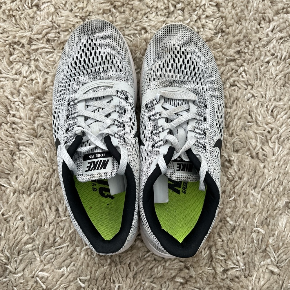 Nike Gray and Black Running Shoes
